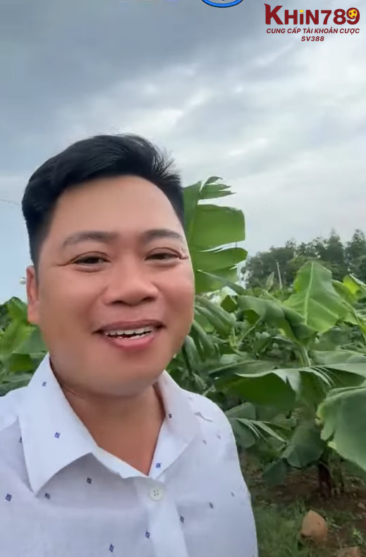 Long Thomo là sư kê nổi tiếng tại Việt Nam